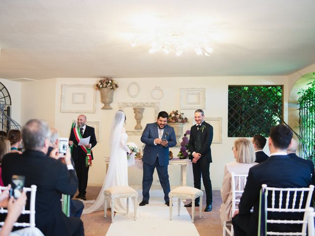 Il matrimonio di Gianluca e Niloufar a Montespertoli, Firenze 36