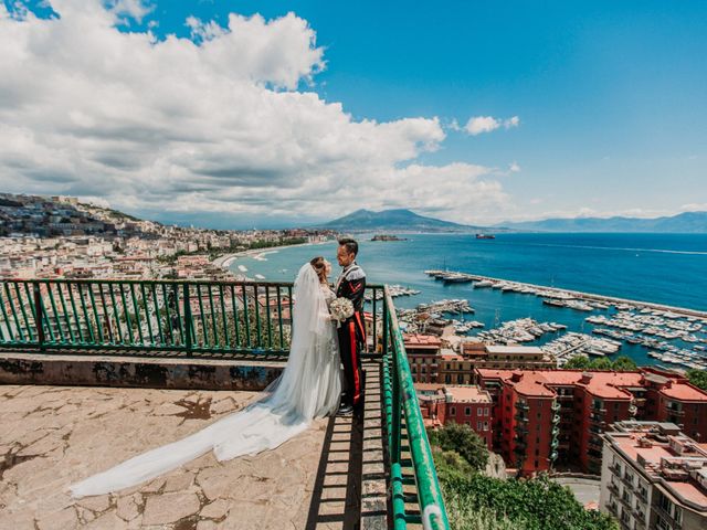 Il matrimonio di Raffaele e Valentina a Bacoli, Napoli 25