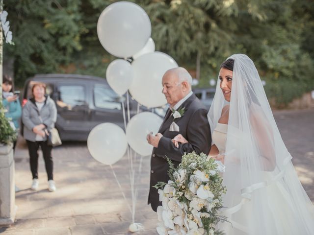 Il matrimonio di Luana e Nico a Avigliano, Potenza 16