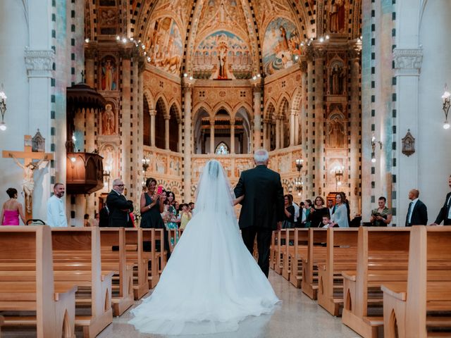 Il matrimonio di Federica e Marco a Lecce, Lecce 35