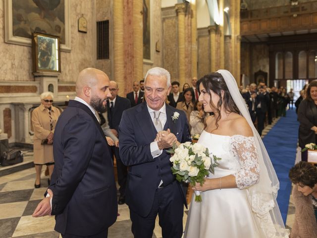 Il matrimonio di Stefano e Simona a Napoli, Napoli 15