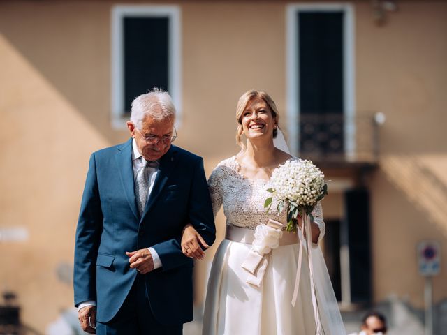 Il matrimonio di Marco e Silvia a Vizzola Ticino, Varese 23