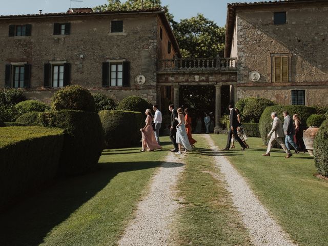 Il matrimonio di Debora e Kevin a Monteriggioni, Siena 50