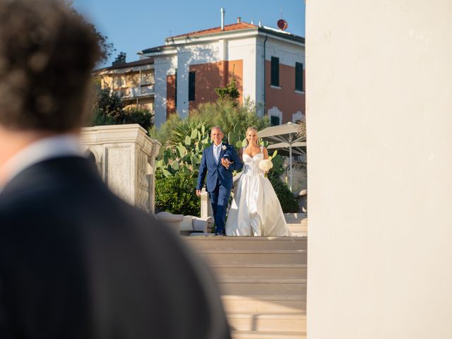 Il matrimonio di Giorgia e Filippo a Livorno, Livorno 16
