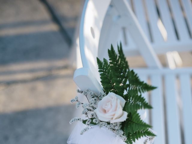 Il matrimonio di Damian e Irene a Viareggio, Lucca 19