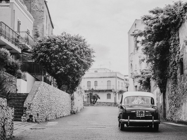 Il matrimonio di Mauro e Leyla a Milazzo, Messina 15