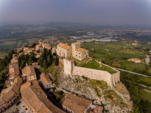 Il matrimonio di Nicola e Ilaria a Verucchio, Rimini 5