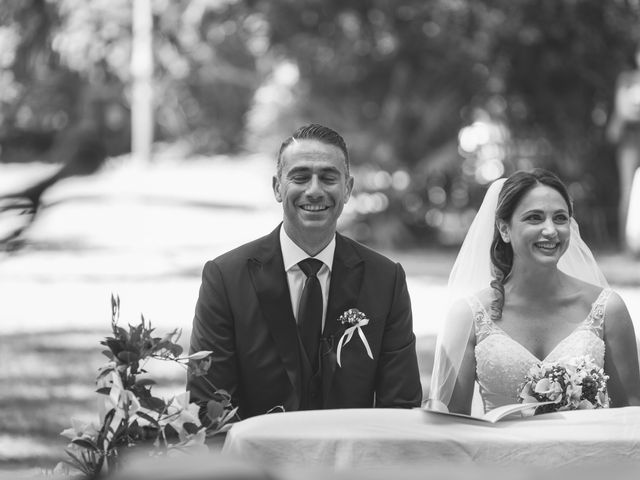 Il matrimonio di Laura e Roberto a Fiumicino, Roma 17