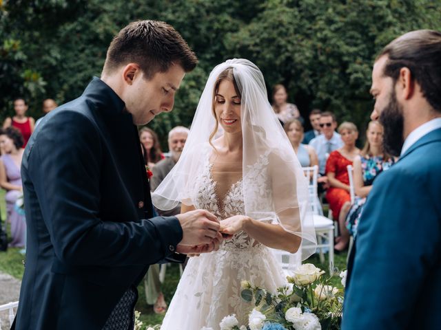 Il matrimonio di Luca e Iside a Malnate, Varese 40