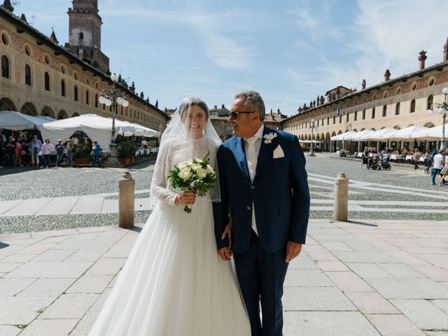 Il matrimonio di Alberto e Francesca a Gaggiano, Milano 19