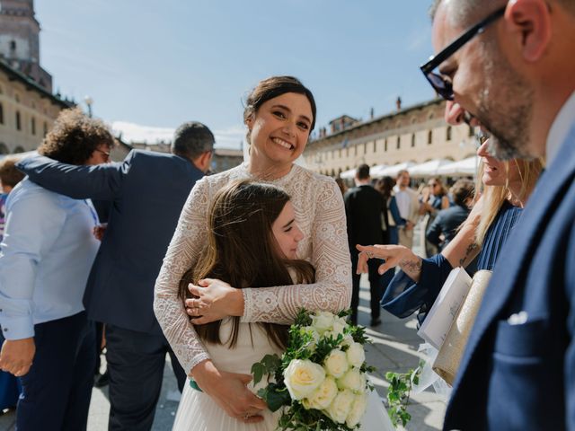 Il matrimonio di Alberto e Francesca a Gaggiano, Milano 23