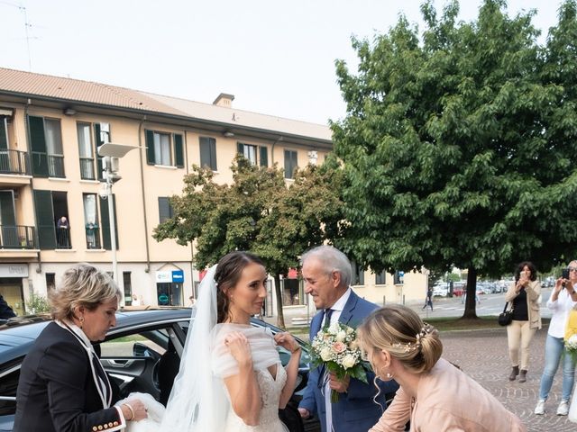 Il matrimonio di Daniele e Alessia a Cernusco sul Naviglio, Milano 15