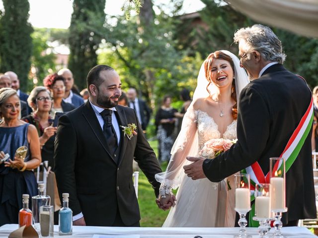 Il matrimonio di Laura e Giuseppe a Grottaferrata, Roma 16