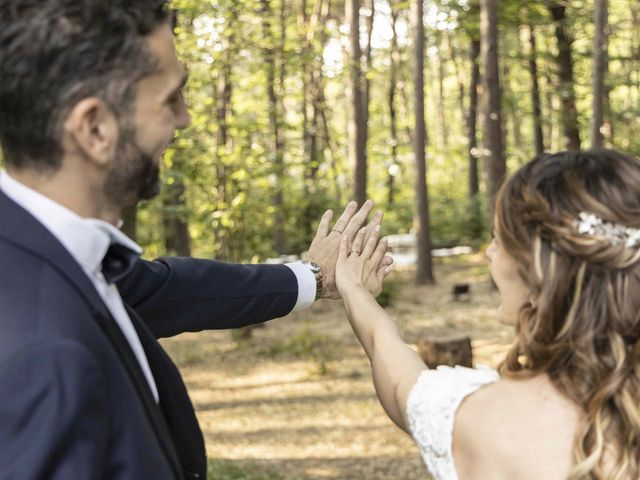 Il matrimonio di Pietro e Laura a Appiano Gentile, Como 8