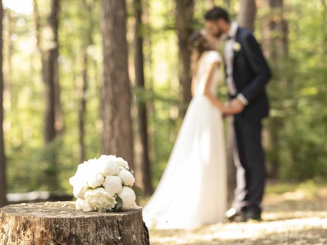 Il matrimonio di Pietro e Laura a Appiano Gentile, Como 11