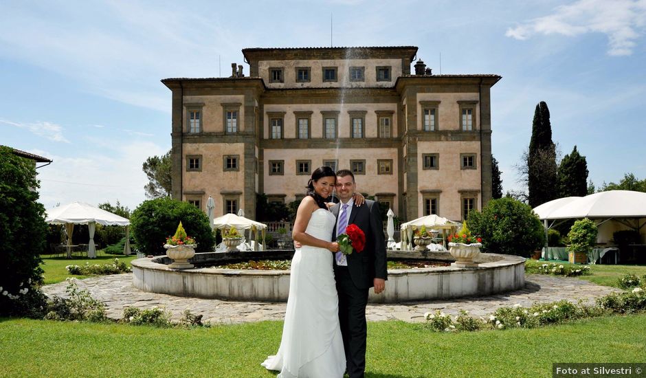 Il matrimonio di Matteo e Davis a Massa e Cozzile, Pistoia