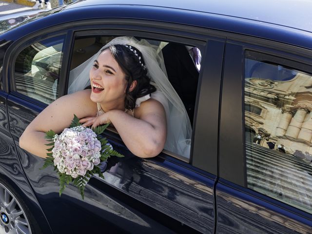 Il matrimonio di Valentina e Martino a Modica, Ragusa 17