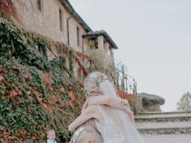 Il matrimonio di Joshua e Ulrike a Chiusdino, Siena 44