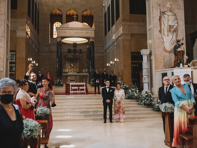 Il matrimonio di Domenico e Miriam a San Leucio del Sannio, Benevento 21