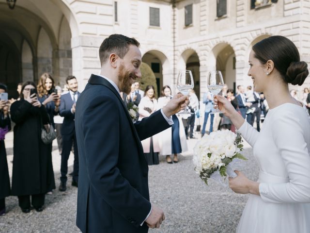 Il matrimonio di Fabio e Giulia a Arosio, Como 32