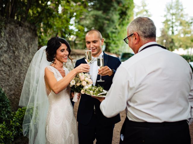Il matrimonio di Mattia e Anna a Saronno, Varese 29