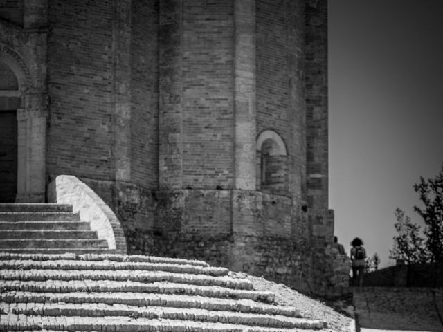 Il matrimonio di Marcello e Mariangela a Offida, Ascoli Piceno 30