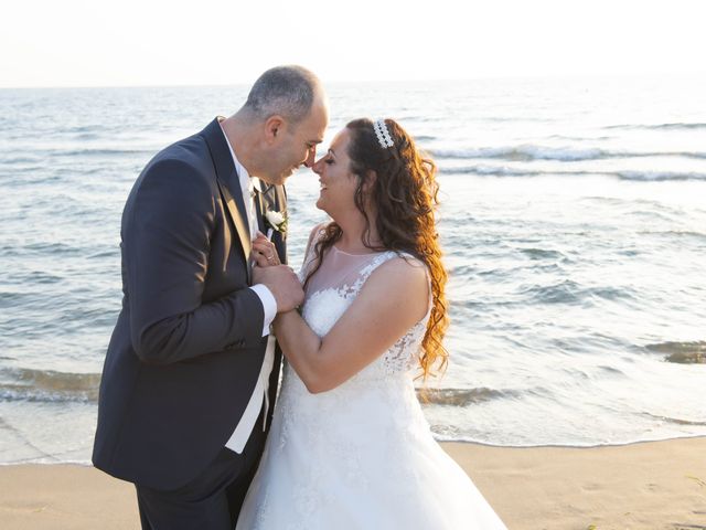 Il matrimonio di Angela e Raffaele a Capaccio Paestum, Salerno 30