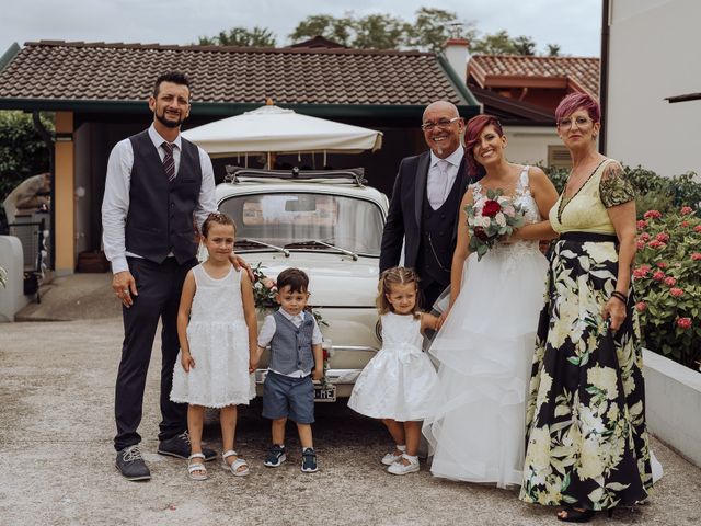 Il matrimonio di Luca e Sara a Pocenia, Udine 14