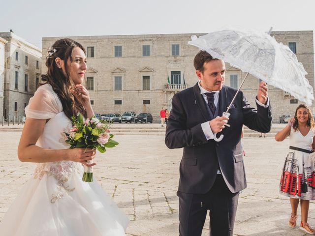 Il matrimonio di Luigi e Selenia a Trani, Bari 15