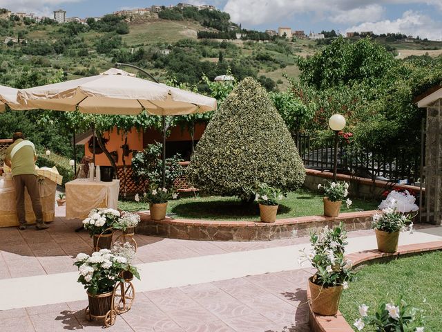 Il matrimonio di Emanuele e Antonella a Matera, Matera 3