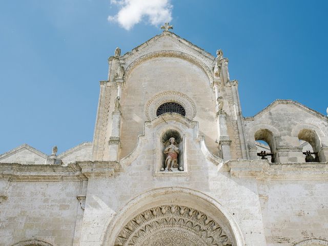 Il matrimonio di Emanuele e Antonella a Matera, Matera 19