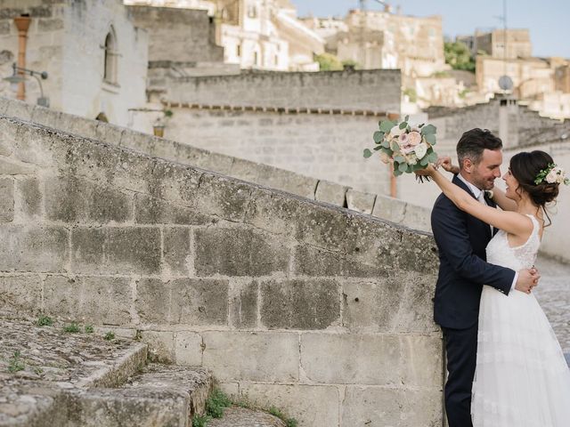 Il matrimonio di Emanuele e Antonella a Matera, Matera 40