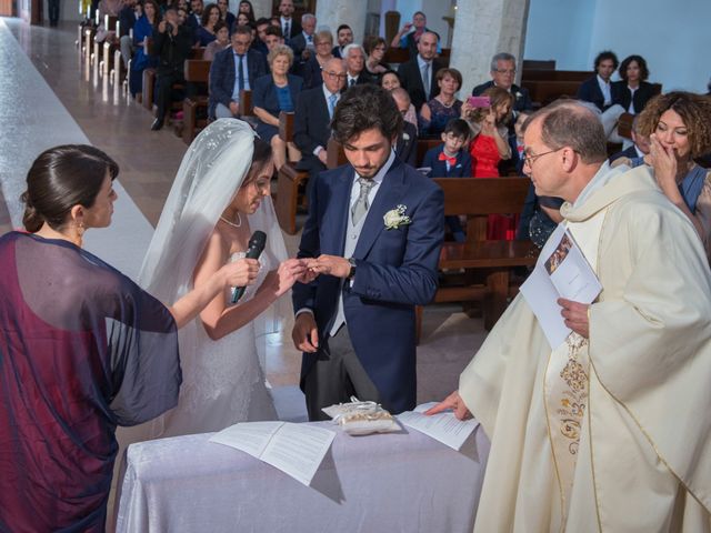 Il matrimonio di Marino e Isa a Vieste, Foggia 61