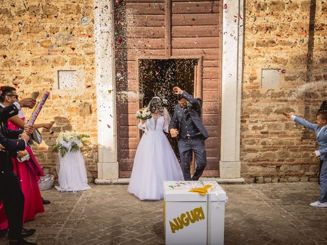 Il matrimonio di Leonardo e Kinga a Cingoli, Macerata 6