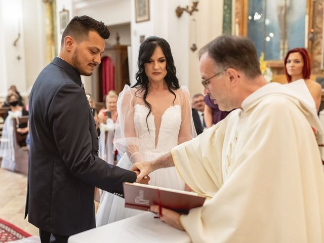 Il matrimonio di Leonardo e Kinga a Cingoli, Macerata 10