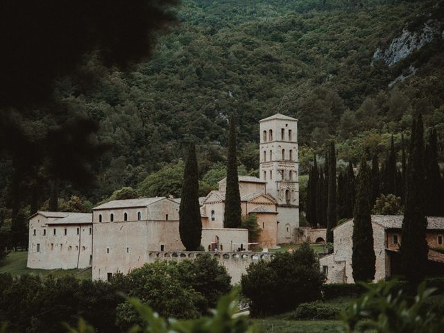 Il matrimonio di Aydan e Avril a Ferentillo, Terni 2