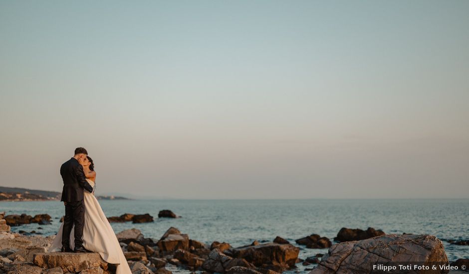 Il matrimonio di Simone e Vanessa a Livorno, Livorno