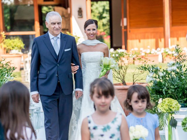 Il matrimonio di Davide e Selene a Golasecca, Varese 27