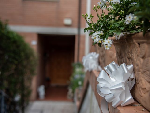 Il matrimonio di Jlenia e Lorenzo a Ancona, Ancona 57