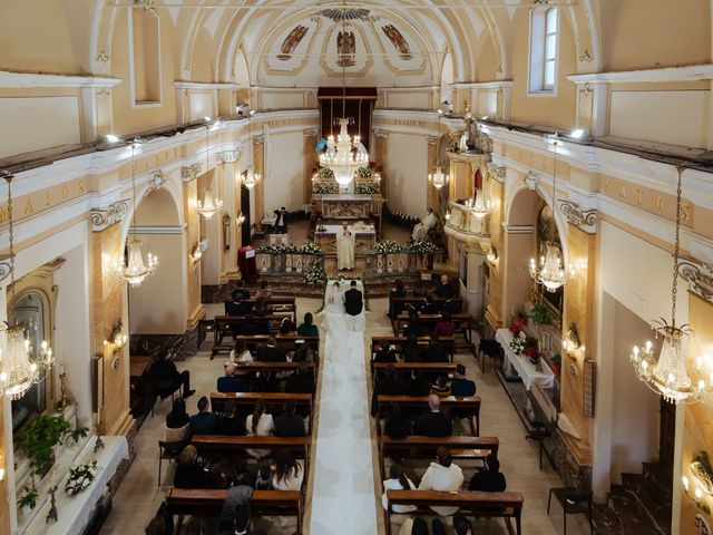 Il matrimonio di Loriana e Giovanni a Aci Castello, Catania 20