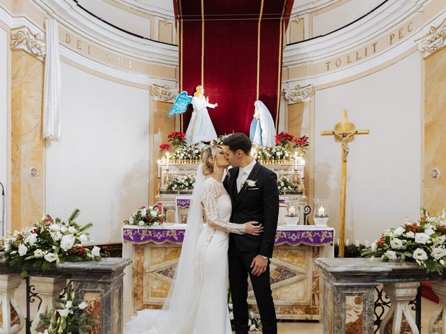 Il matrimonio di Loriana e Giovanni a Aci Castello, Catania 23