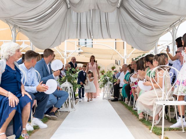 Il matrimonio di Davide e Cristina a Pontenure, Piacenza 28