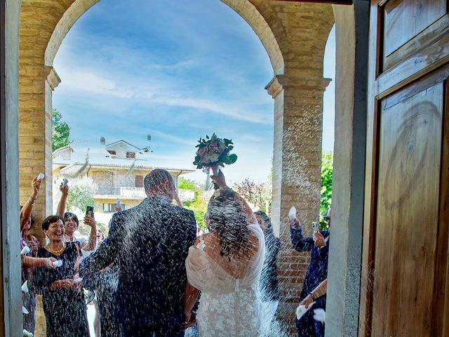 Il matrimonio di Dominga e Federico a Montottone, Fermo 25