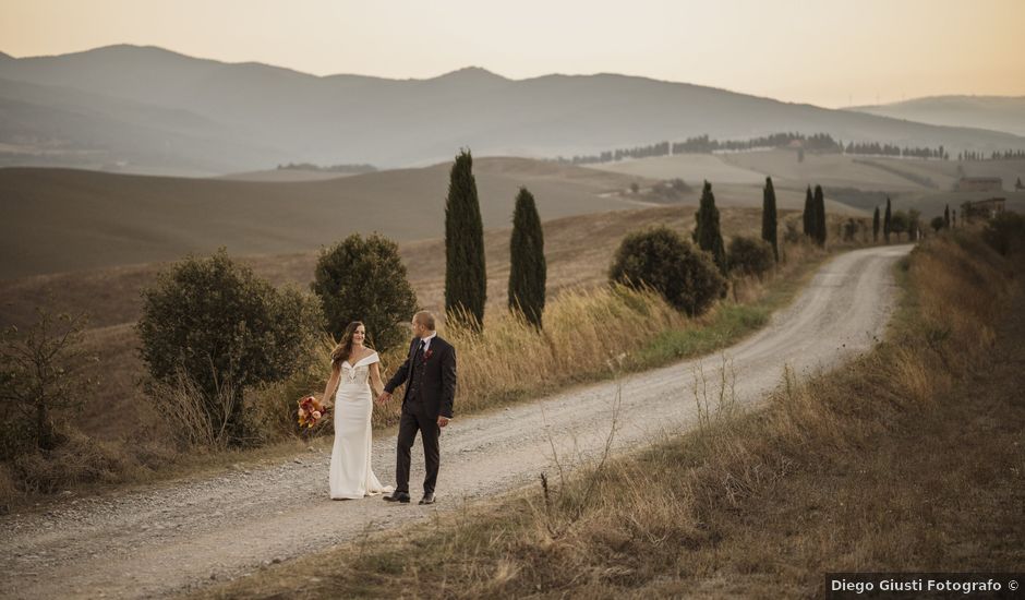 Il matrimonio di Claudio e Maria a Lajatico, Pisa