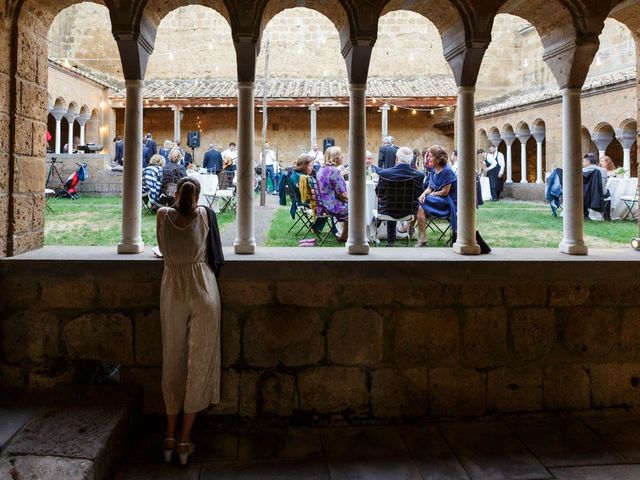 Il matrimonio di Marco e Alessia a Tuscania, Viterbo 17