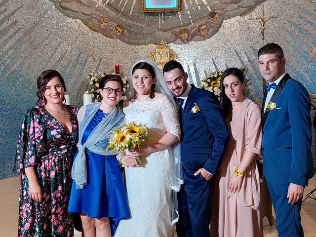 Il matrimonio di Luca e Lorena a Pesche, Isernia 20