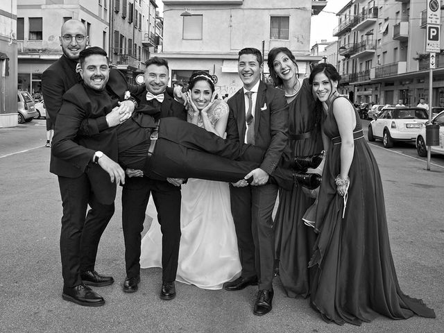 Il matrimonio di Marco e Maura a San Benedetto del Tronto, Ascoli Piceno 39