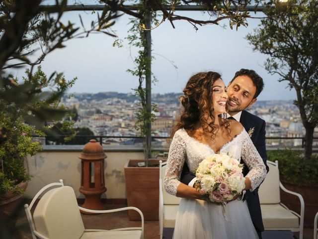 Il matrimonio di Stefania e Nicola a Napoli, Napoli 11