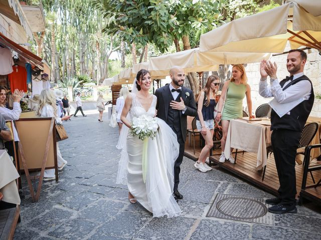 Il matrimonio di Carmen e Gianni a Sorrento, Napoli 29