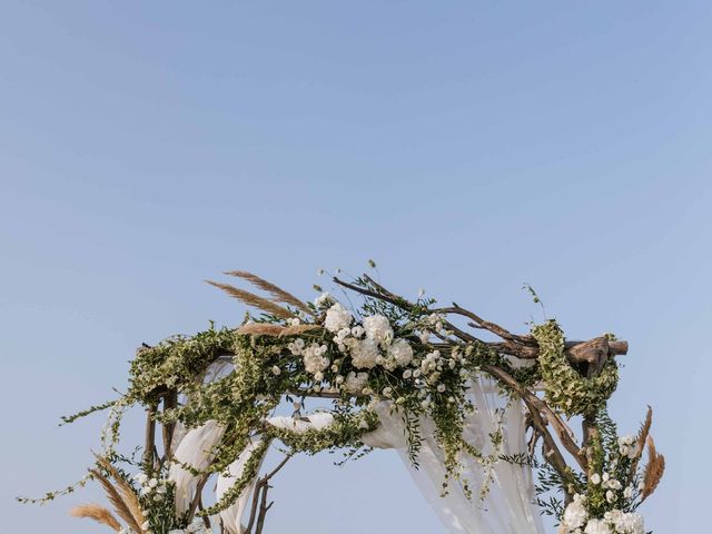 Il matrimonio di Claudia e Francesca a Margherita di Savoia, Bari 5